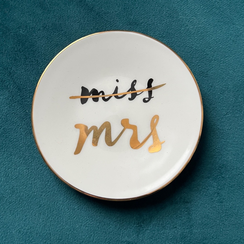 Kate Spade Miss to Mrs. Ring Dish